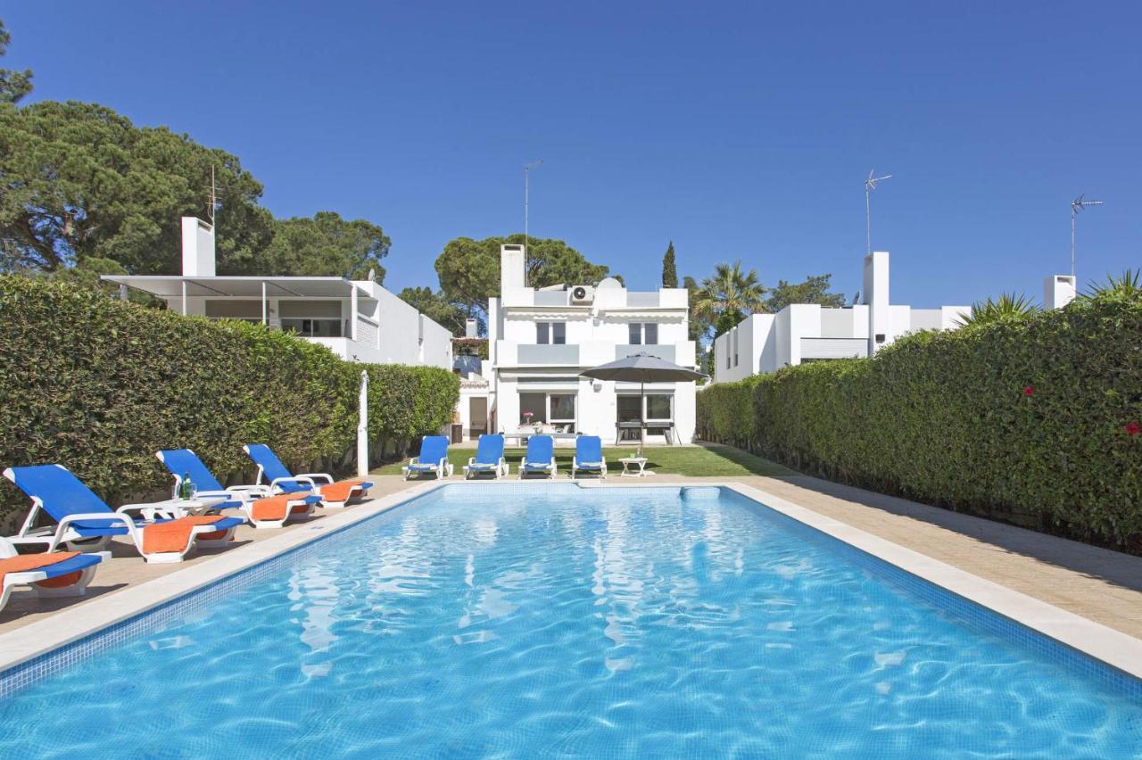 Villa Jessy By Villa Plus Olhos de Agua  Kültér fotó